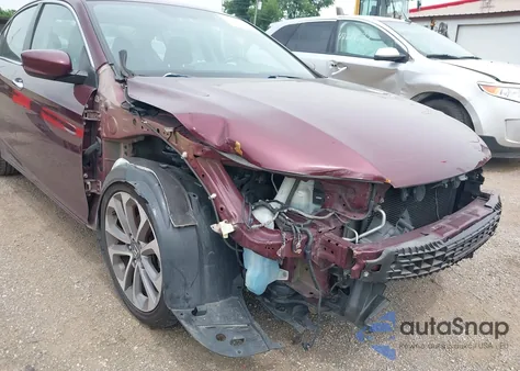 2013 Honda Accord Sport z USA, uszkodzony, nr VIN 1HGCR2F57DA059856